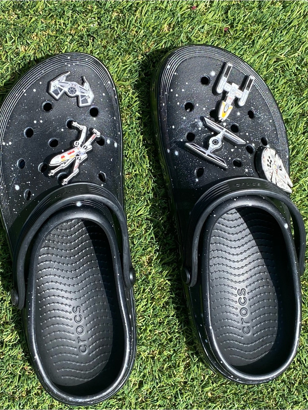 Crocs Star Wars Off Court Clog Galaxy, Far, Far Away Star Wars spaceship Jibbitz - Picture 4 of 7